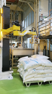 Bag Slitting <strong>Robot</strong> , Bag Gripping Arm , Automatic Bag Opener With Conveyor And Compactor, 25-200kg/bag , 80-120bags/h - Product Image 5