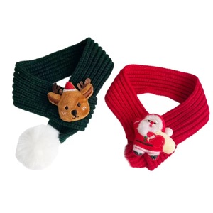 Écharpe d'hiver pour animaux de compagnie <span class=keywords><strong>TaiMi</strong></span> PET, moderne, luxueuse, écologique, pour chiens et chats, motif de dessin animé mignon, forme triangulaire, matériau en fil durable - Product Image 2