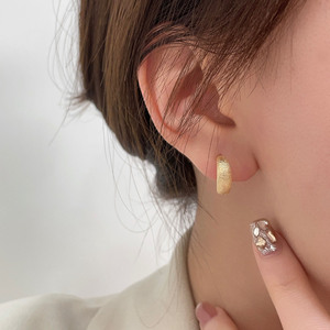 S925 Sterling <b>Silver</b> <b>Stud</b> Earrings Brushed Matte Finish Geometric Design For Women Fashion Jewelry Simple Elegant Everyday Wear - Product Image 3