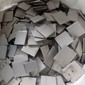 นิกเกิลแคโทดความบริสุทธิ์สูง 99.95% นิกเกิลอิเล็กโทรไลต์ - Product Image 1