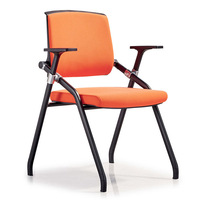 Foshan Vente en gros Chaise en plastique noir à jambes solides Chaise de bureau Chaise de bureau pliable avec sac de siège souple
