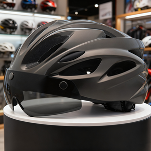 Casco <span class=keywords><strong>de</strong></span> Ciclismo para Hombre y Mujer, para <span class=keywords><strong>Bicicleta</strong></span> <span class=keywords><strong>de</strong></span> Montaña, <span class=keywords><strong>Bicicleta</strong></span> <span class=keywords><strong>de</strong></span> Carretera, <span class=keywords><strong>Bicicleta</strong></span> Plegable, Patinaje sobre Ruedas, Equipo <span class=keywords><strong>de</strong></span> Seguridad para Ciclismo - Product Image 5