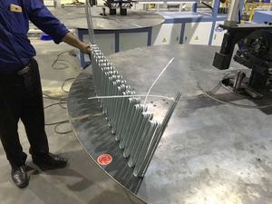 Bàn Quay 2000Mm Máy Uốn Ống Cho Ống Serpentine - Product Image 6