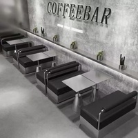 Ensemble de meubles de restaurant sur mesure, canapé mural moderne commercial, table en acier inoxydable, siège en cuir durable avec structure.