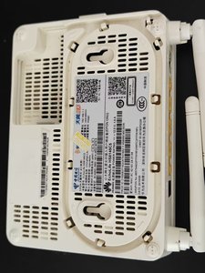 ONT ONU d'occasion HG8546M EG8141A5 HS8145C5 HS8545M5 1GE+3FE Solutions FTTH XPON Unité compatible OLT Prix de gros - Product Image 2