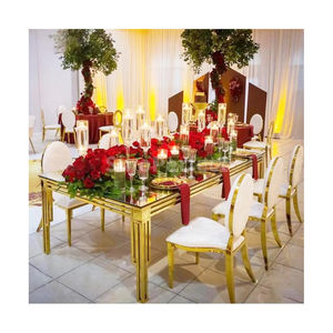 Ensemble de table et de chaises de salle à manger rectangulaires en verre trempé avec pieds en or de luxe moderne en acier inoxydable pour événements de mariage - Product Image 1