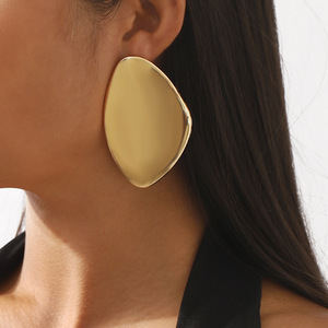 Pendientes de Botón Grandes de Estilo Bohemio Dorado, Minimalistas, Modernos, Geométricos, Irregulares, de Moda - Product Image 1