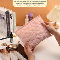 Tas kosmetik Puffer berlapis kapas kuning bunga BAGUS tas Makeup pribadi dengan ritsleting tas perlengkapan mandi disesuaikan untuk wanita