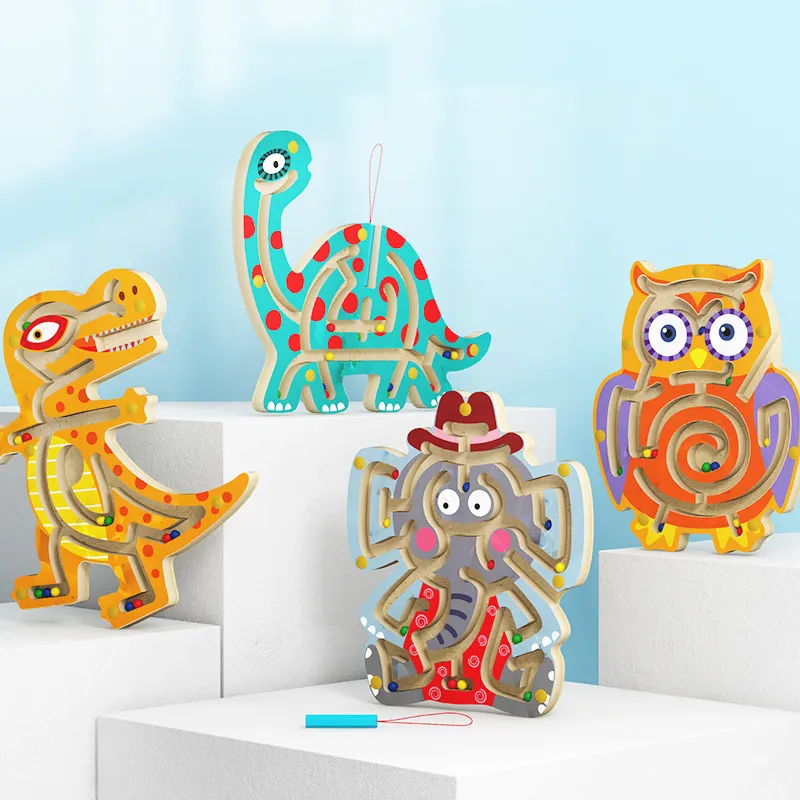 Venta al por mayor juguetes de laberinto magnético de madera con forma de animal rompecabezas magnético interactivo tablero de juego a juego para niños 3 + niño niña