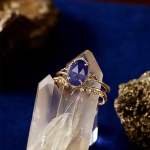แหวนเงินแท้ S925 ชุบทอง ดีไซน์วินเทจ รูปทรงวงรี ประดับด้วยลาพิส ลาซูลี  แบบเปิดปรับขนาดได้สำหรับผู้หญิง - Product Image 5
