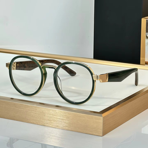 Montures <span class=keywords><strong>de</strong></span> <span class=keywords><strong>lunettes</strong></span> <span class=keywords><strong>de</strong></span> luxe <span class=keywords><strong>de</strong></span> créateur, montures en alliage <span class=keywords><strong>de</strong></span> créateur, montures <span class=keywords><strong>de</strong></span> <span class=keywords><strong>lunettes</strong></span> optiques rondes tendance pour hommes et femmes - Product Image 1