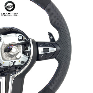 Volante Deportivo de Fibra de Carbono con Pantalla LED para Modelos M2/M3/M4 para F20/F21/F22/F30/F31/F32/F34 - Interior de Cuero para Automóvil - Product Image 4