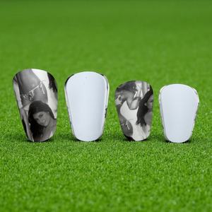 2025 nuovi <span class=keywords><strong>parastinchi</strong></span> da calcio in plastica leggera per gli sport calcistici per proteggere lo stinco - Product Image 5