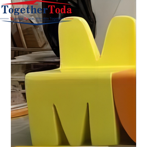 Tabouret en résine moderne, créatif, durable, imperméable et écologique pour la décoration de hôtels, parcs, centres commerciaux et pelouses - Product Image 3