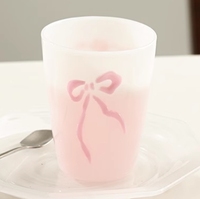Vente en gros de tasses à café en verre personnalisées avec décoration unique en nœud rose, tasses à lait pour la maison, cuillère européenne, plateau, cadeau d'affaires