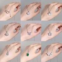 Resoul Anlauffreie Schleifenknoten-Halskette Glitzernde Kristall-Choker Schöne Minimalistische Stahlketten für Frauen