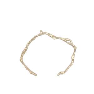กำไลข้อมือแฟชั่น สแตนเลสสตีล 316L ชุบทอง PVD ทนทาน เป็นมิตรต่อสิ่งแวดล้อม - Product Image 1