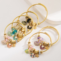 Bracelet manchette thème marin pour femme, pendentif coquillage coloré, perles facettées, bracelet souple, accessoire de vacances, fournisseur en gros