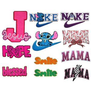 Parches Termoadhesivos Bordados en Chenilla de PVC Blanco Personalizados de Alta Calidad, 26x8.7cm, para Decoración de Sudaderas con Capucha para Hombre/Mujer - Product Image 2