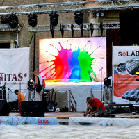 Pantalla LED para Exteriores RAYBO, Panel LED P3.91 de Alta Definición a Prueba de Agua, Utilizado para Festivales de Música Italianos