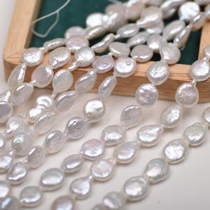 Perles d'eau douce naturelles blanches d'environ 10-11 mm, forte luminosité, forme baroque, gouttelettes d'eau, perle semi-finie - Product Image 1