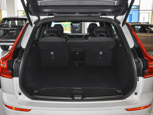 Vo lvo <span class=keywords><strong>XC60</strong></span> 4WD Smart Deluxe Edition From China 2024 Offre Spéciale <span class=keywords><strong>Prix</strong></span> Pas Cher Voiture Populaire - Product Image 3