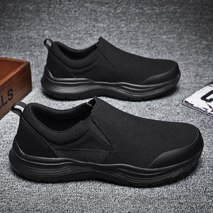 Baskets en toile pour hommes de grande taille, chaussures de sport respirantes et décontractées, baskets légères pour l'extérieur, chaussures en tissu pour hommes en une seule pièce - Product Image 2