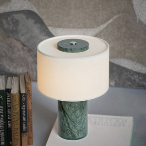 Lámpara de Mesa de Mármol de Lujo con Pantalla de Tela |   Lámpara de Noche Moderna Decorativa para Sala de Estar y Dormitorio - Product Image 3