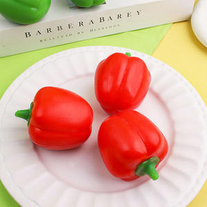 Juguete Antiestrés de Pimiento Verde y Rojo Realista y Creativo, de TPR, para Niños y Adultos, para un Momento Relajante - Product Image 4
