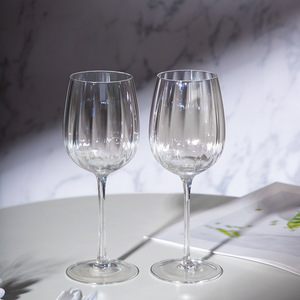 Gobelet européen vintage en <span class=keywords><strong>verre</strong></span> cristal <span class=keywords><strong>verre</strong></span> <span class=keywords><strong>à</strong></span> vin bordeaux coloré motif vertical pour les mariages ménages comprend le mariage - Product Image 3