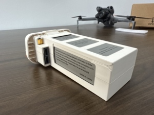 Accesorios para Drones, Batería de Vuelo Inteligente Blanca de 4500 mAh para <span class=keywords><strong>Phantom</strong></span> <span class=keywords><strong>3</strong></span> <span class=keywords><strong>SE</strong></span>/3A/3P/3S/<span class=keywords><strong>4K</strong></span>, 15.2 V, 68 Wh, 407 g - Product Image 3