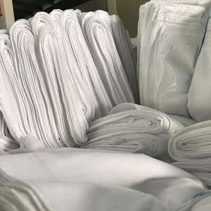 بدلة لحفلات الزفاف للرجال بجيب للمناشف بلون واحد من البوليستر ومنديل أبيض بالكامل - Product Image 5