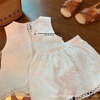Ensemble deux pièces en polyester pour filles, style occidental, tendance influenceur, nouvelle collection été 2025, avec débardeur en dentelle ajourée et short