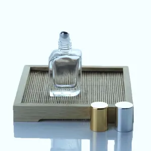 2025 nuovo Design quadrato da 10ml bottiglia di vetro per profumo di olio essenziale trasparente Roll-on con sfera in metallo (NRB02) - Product Image 1