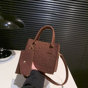 Bolso Bandolera de Moda para Mujer 2025 ZY Vintage de Lujo, de Alta Calidad, Elegante, de Fieltro, con Cremallera, Antirrobo, Impermeable - Product Image 6