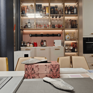 Jimmy Women's Lightweight Rhinestone Slide Slippers Fashion Open Back Footwear for Daily Outings and Leisure Time Chooing - Product Image 4