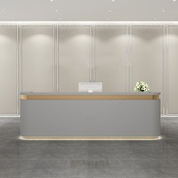 Comptoir de caisse en bois au design simple haut de gamme, table de caisse pour supermarché, comptoir de paiement en bois MDF personnalisable avec revêtement en poudre