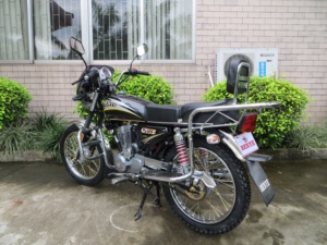 Moto classique chinoise 125cc/150cc à prix abordable, modèle de luxe CG125 - Product Image 3