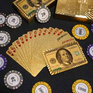 أوراق لعب ذهبية عالية الجودة متعددة الأنماط من مادة PET، بطاقات بوكر أنيقة للتجمعات الحضرية على الأسطح وألعاب الساحات المسائية - Product Image 2