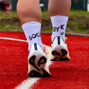 Chaussettes de course de haute qualité chaussettes de cyclisme bas quantité minimale de commande hommes course Compression Marathon Sport <span class=keywords><strong>Trail</strong></span> chaussettes de course échantillon rapide personnalisé - Product Image 6