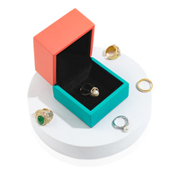 Boîte à bijoux d'emballage de bague en bois personnalisée en forme de bois simple grand mini cadeau en papier rouge en bois avec boîte extérieure