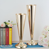 Vase trompette doré de luxe pour centres de table de mariage, élégant support à fleurs en métal pour décoration de table de réception et événements