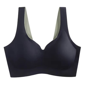 Reggiseno in lattice thailandese da donna <span class=keywords><strong>senza</strong></span> <span class=keywords><strong>ferretto</strong></span>, reggiseno sportivo push-up, intimo sexy <span class=keywords><strong>senza</strong></span> <span class=keywords><strong>ferretto</strong></span>, reggiseno invisibile <span class=keywords><strong>senza</strong></span> cuciture - Product Image 6