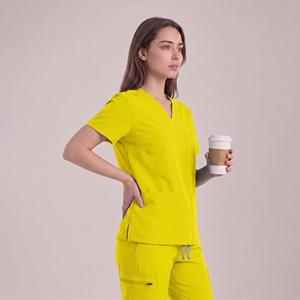 Tenues Médicales et Uniformes Chirurgicaux pour Femme – Vêtements de Travail Hospitaliers Personnalisables avec Logo – Haute Qualité - Product Image 3