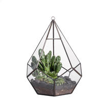 Art-Deco-inspiriertes Glas-Pyramiden-Terrarium als Tischdekoration mit Anpassbarer Farbe & Logo für Heim & Büro
