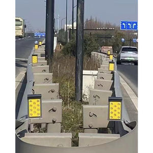 Delineador de tráfico vial a la venta Pmma Plastic Highway Solar Led Road <span class=keywords><strong>Guardrail</strong></span> Reflector - Product Image 3