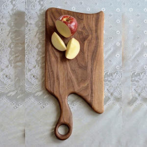 Tabla de cortar de madera de teca maciza premium, bandeja de servir de forma orgánica asimétrica con asa - Product Image 1