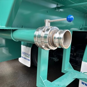 Semirremolque Cisterna de Agua Potable de Acero Inoxidable de Grado Alimenticio, 2 Ejes, 40M3, Cisterna de Combustible en Venta - Product Image 6