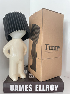 Lampe de table créative un peu timide, petites veilleuses, lampe de bureau Mr.P Shy Boy, veilleuses amusantes pour garçon coquin - Product Image 4