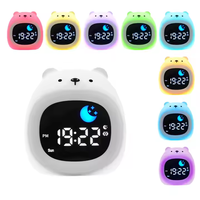 Bestseller niedlichen Design Cartoon tragbare Kinder Cloud Wecker wecken Licht Schlaf Coach